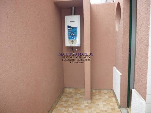 Casa para Venda em Santana de Parnaíba - 4
