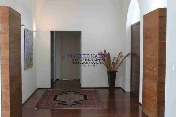 Casa à venda e aluguel com 4 quartos, 700m² - Foto 3