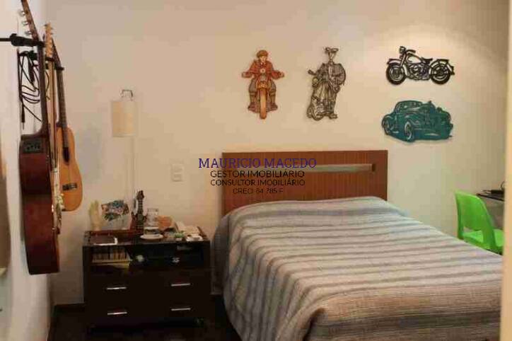 Casa à venda e aluguel com 4 quartos, 700m² - Foto 23