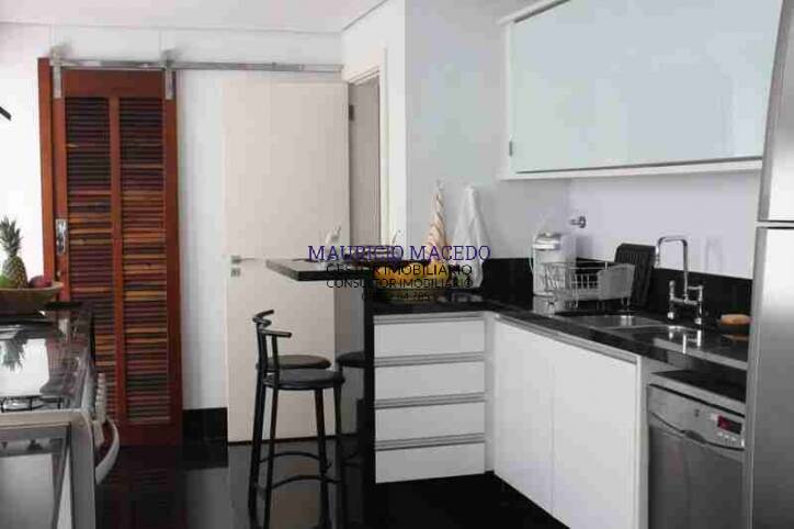 Casa à venda e aluguel com 4 quartos, 700m² - Foto 11