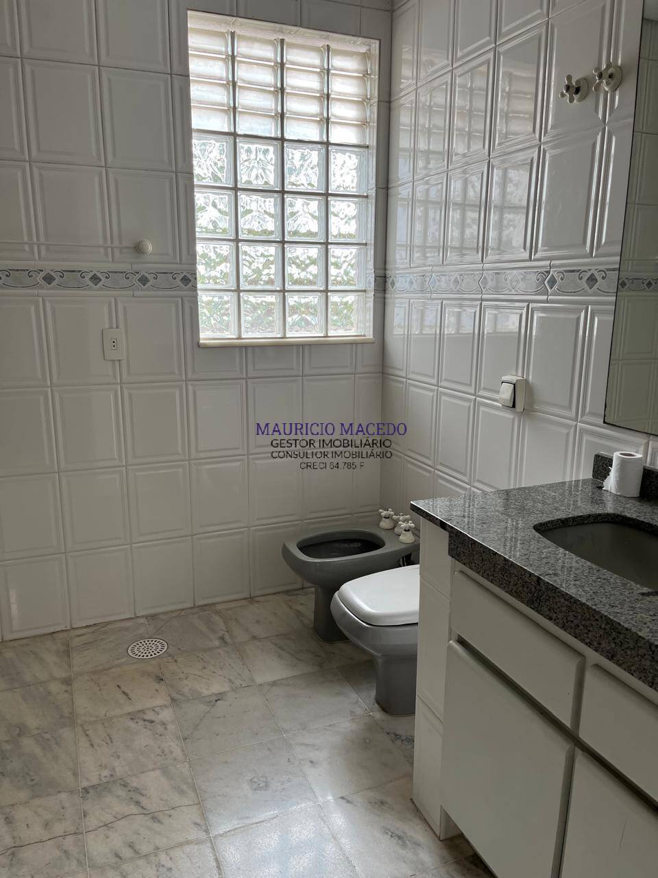 Casa à venda e aluguel com 4 quartos, 570m² - Foto 4