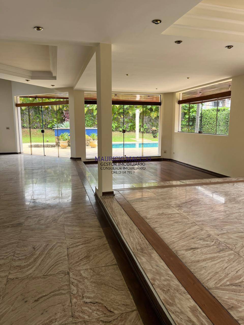 Casa à venda e aluguel com 4 quartos, 570m² - Foto 18
