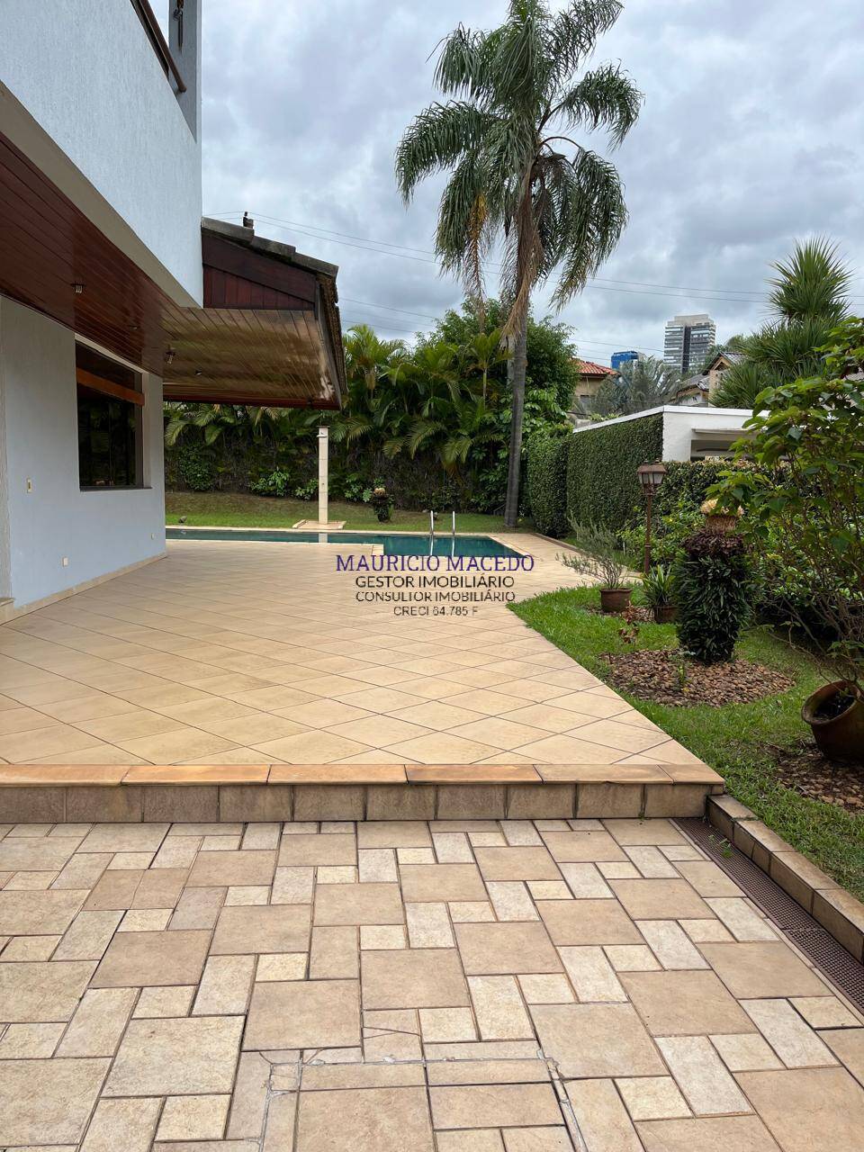 Casa à venda e aluguel com 4 quartos, 570m² - Foto 22