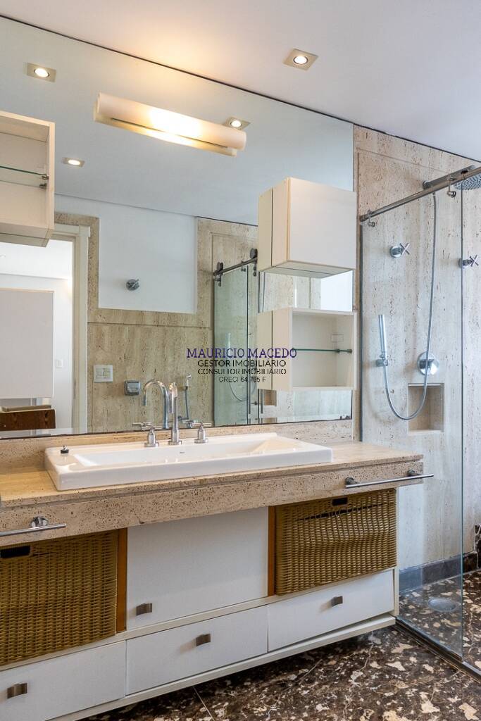 Casa à venda e aluguel com 5 quartos, 340m² - Foto 5