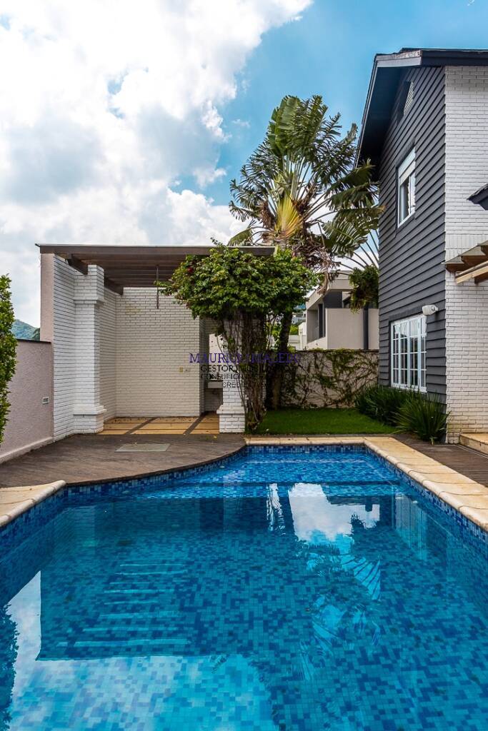 Casa à venda e aluguel com 5 quartos, 340m² - Foto 13