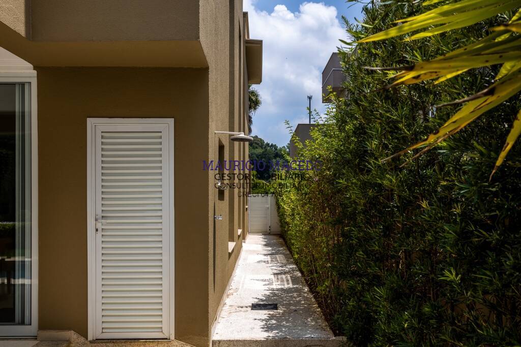 Casa à venda e aluguel com 5 quartos, 340m² - Foto 33