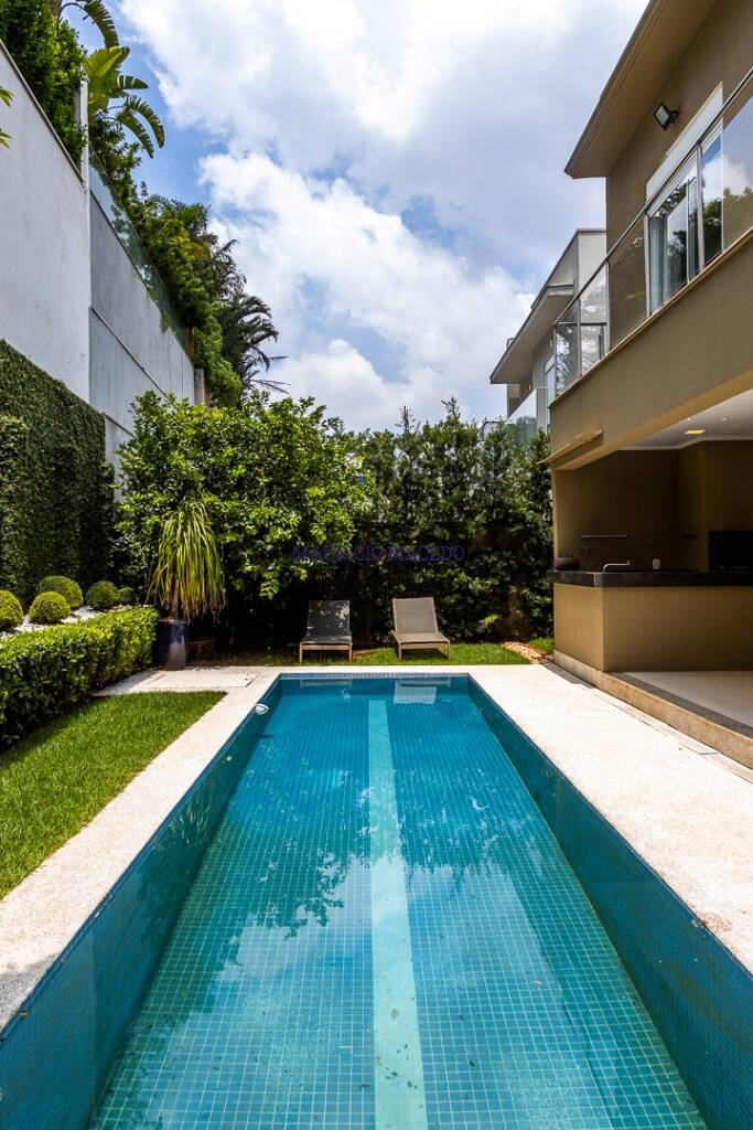 Casa à venda e aluguel com 5 quartos, 340m² - Foto 42