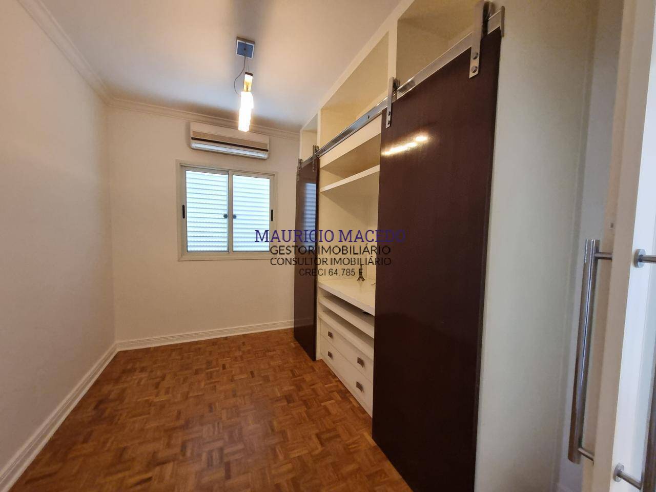 Casa à venda e aluguel com 4 quartos, 300m² - Foto 6