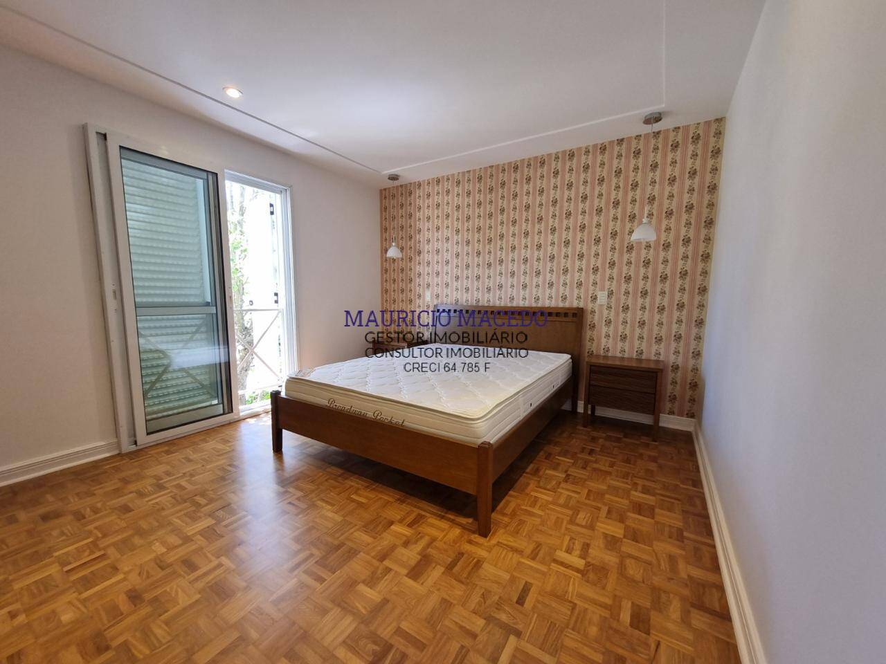 Casa à venda e aluguel com 4 quartos, 300m² - Foto 13