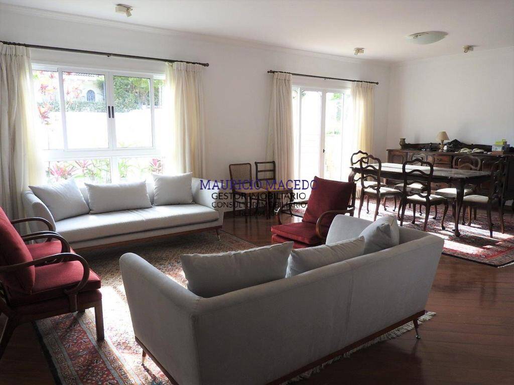 Casa para alugar com 4 quartos, 400m² - Foto 17