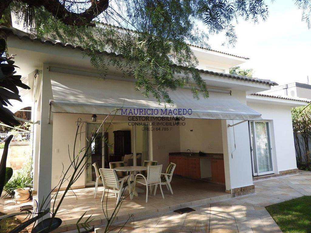 Casa para alugar com 4 quartos, 400m² - Foto 22