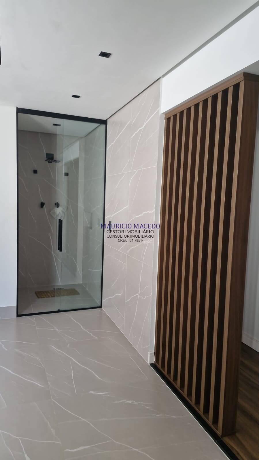 Casa para alugar com 3 quartos, 290m² - Foto 2