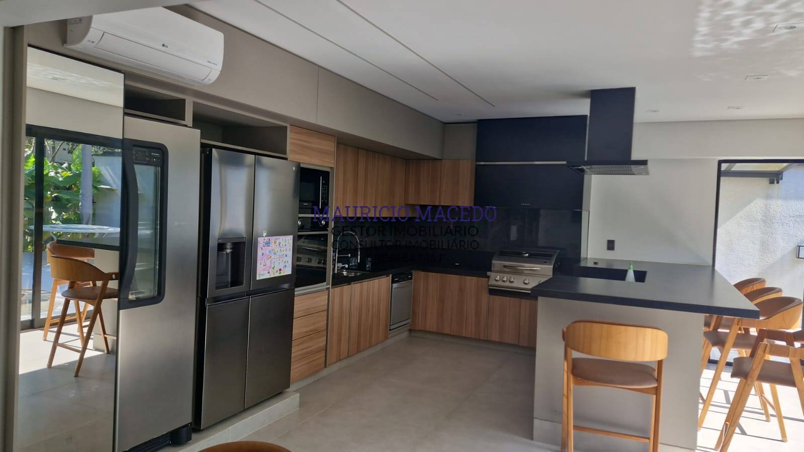 Casa para alugar com 3 quartos, 290m² - Foto 4