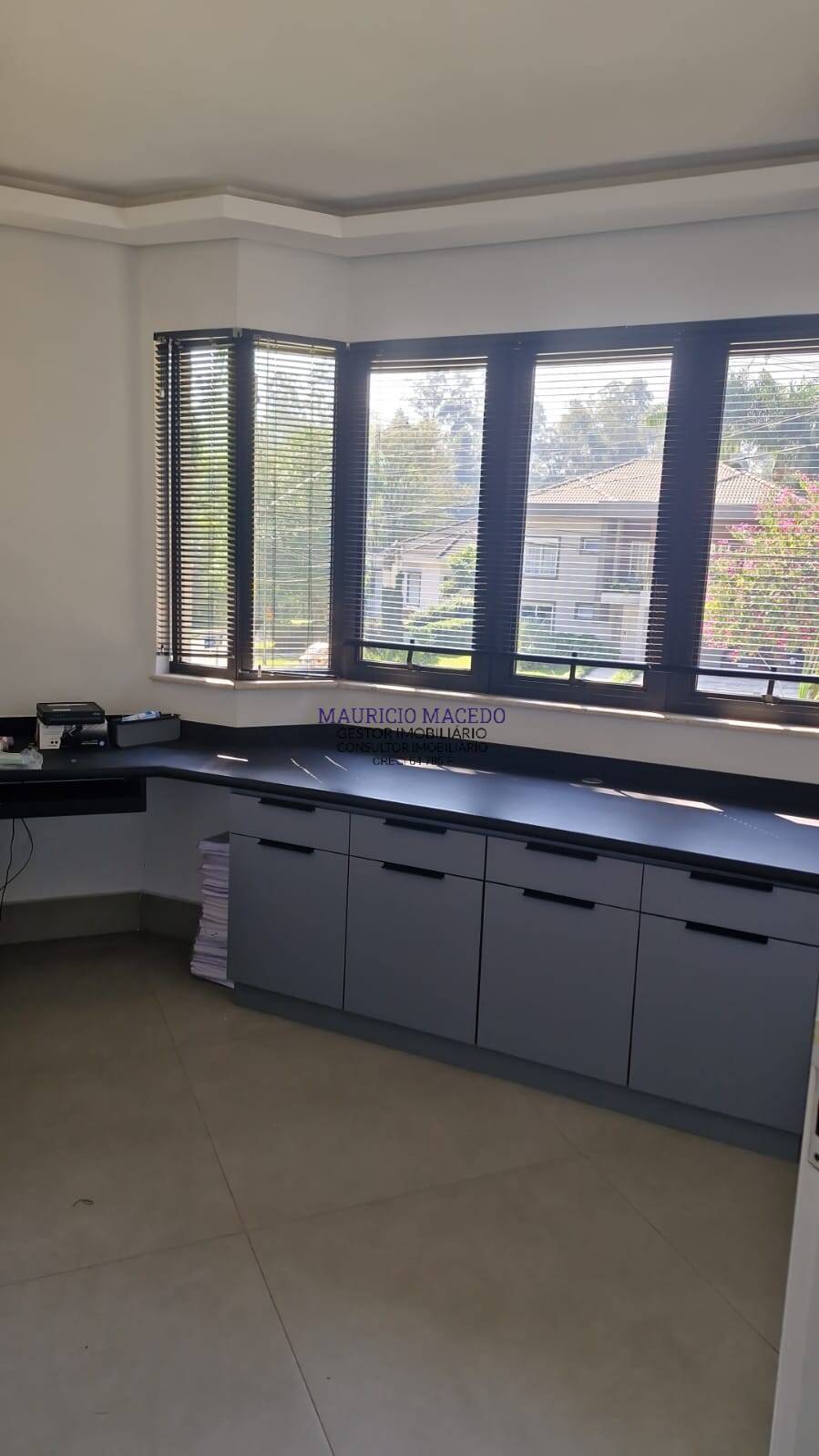 Casa para alugar com 3 quartos, 290m² - Foto 7