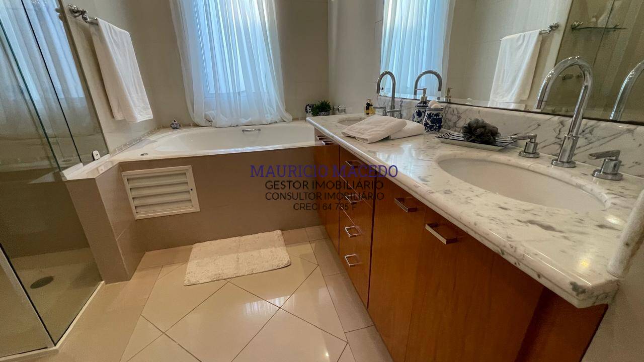 Casa, 4 quartos, 325 m² - Foto 23