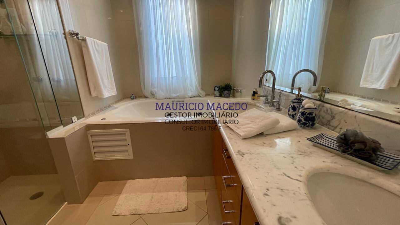 Casa, 4 quartos, 325 m² - Foto 24