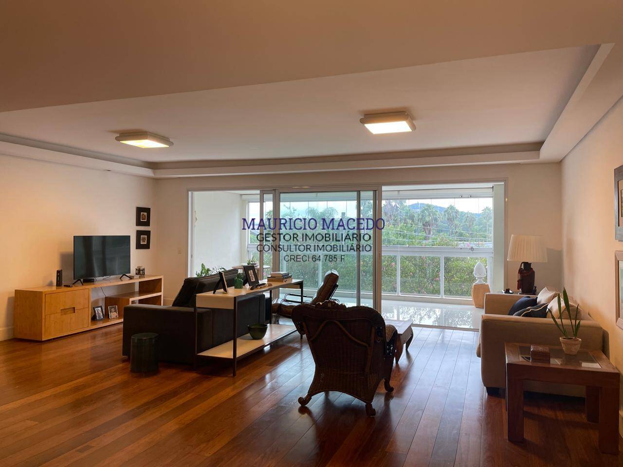 Apartamento, 3 quartos, 181 m² - Foto 1