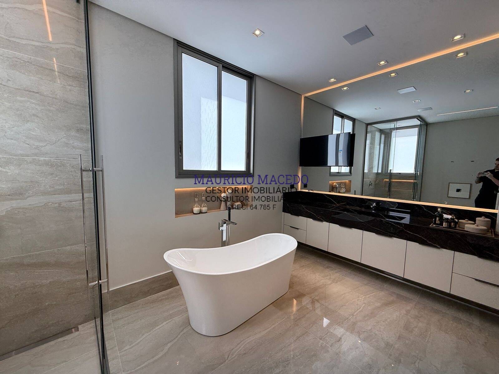 Casa, 6 quartos, 1800 m² - Foto 17