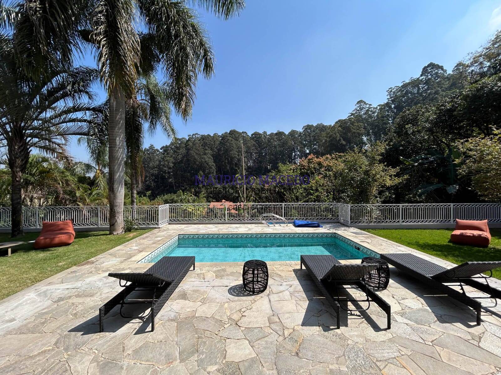 Casa, 4 quartos, 450 m² - Foto 1