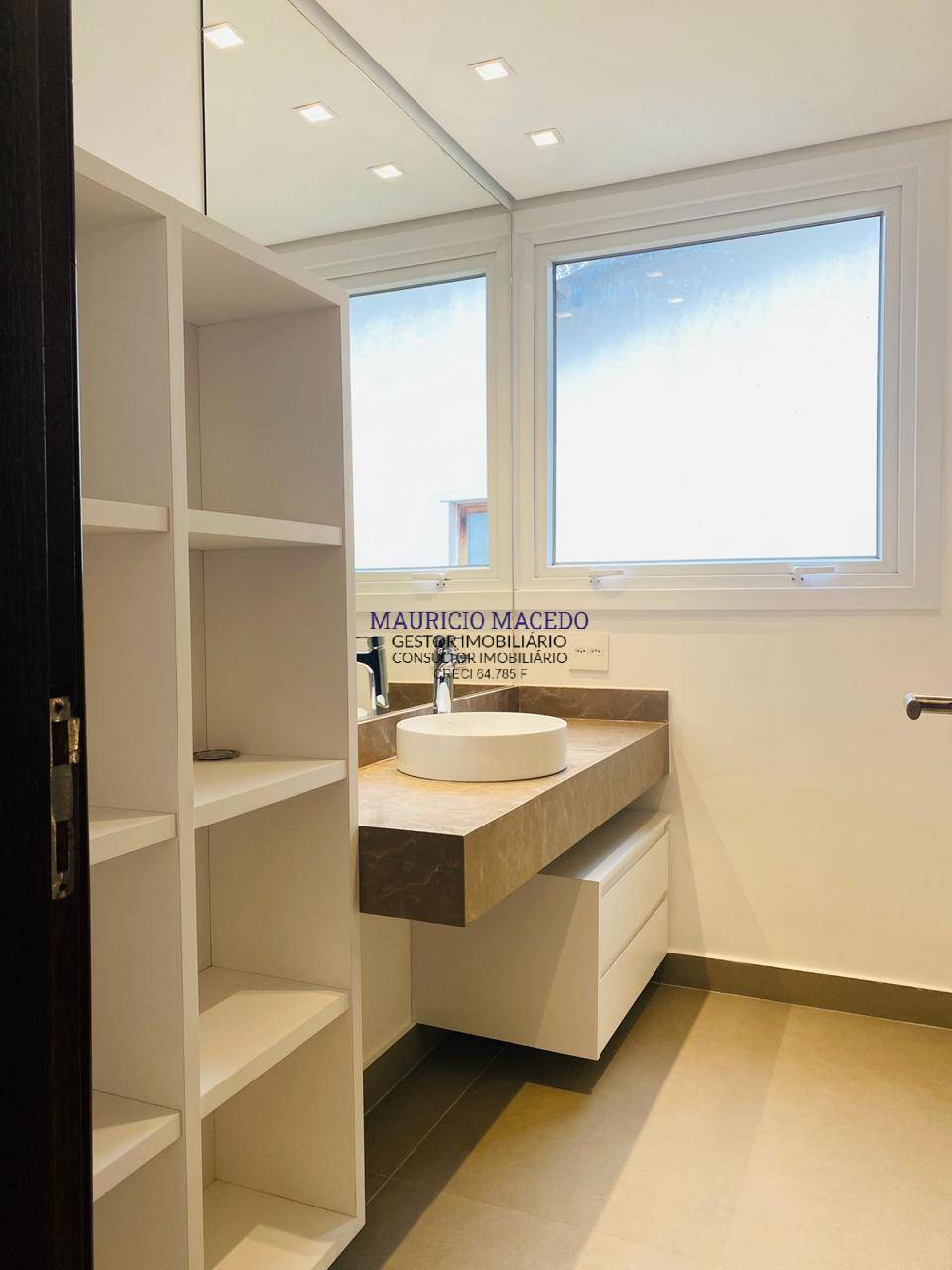 Casa à venda com 4 quartos, 500m² - Foto 5