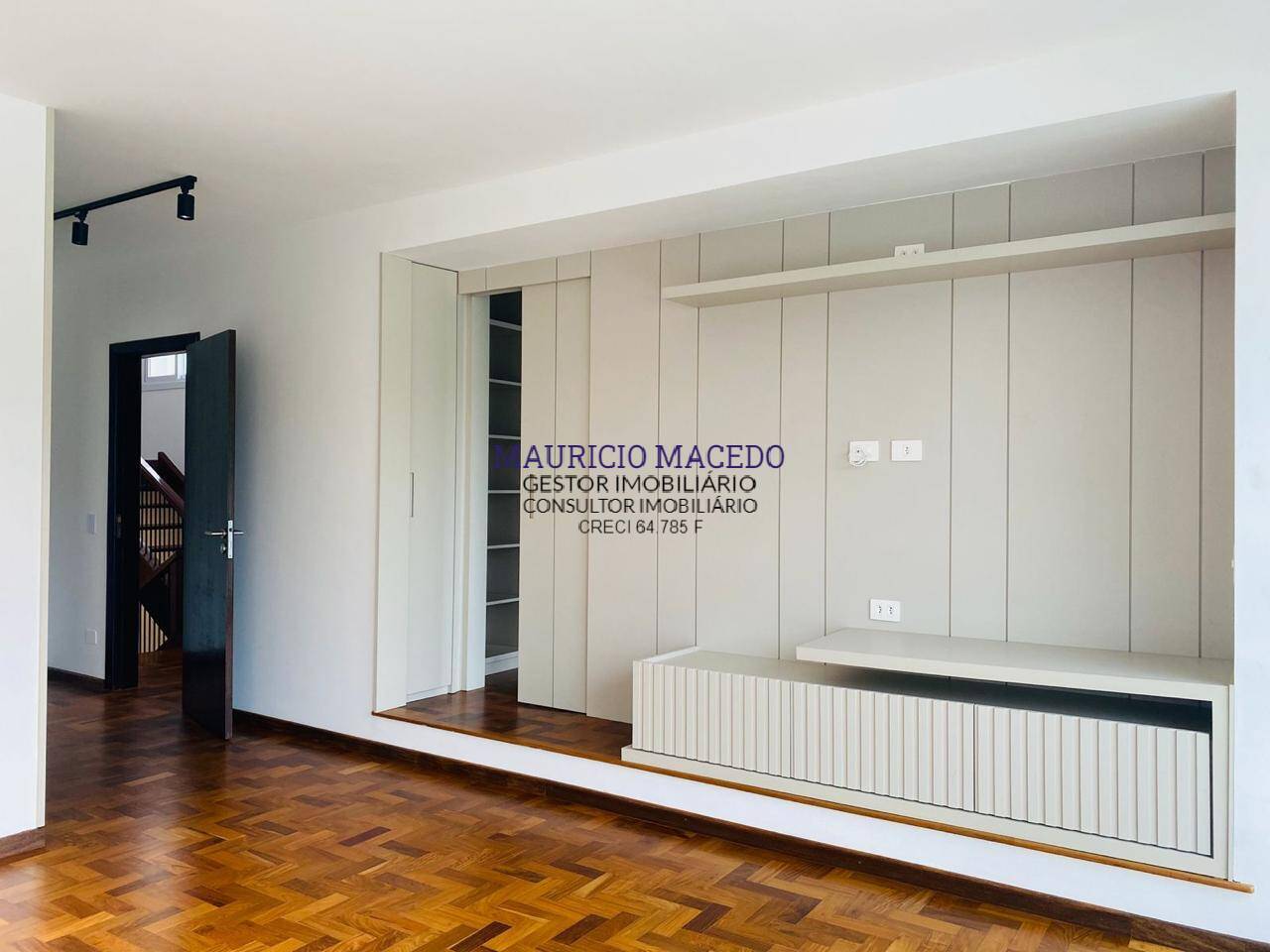 Casa à venda com 4 quartos, 500m² - Foto 12