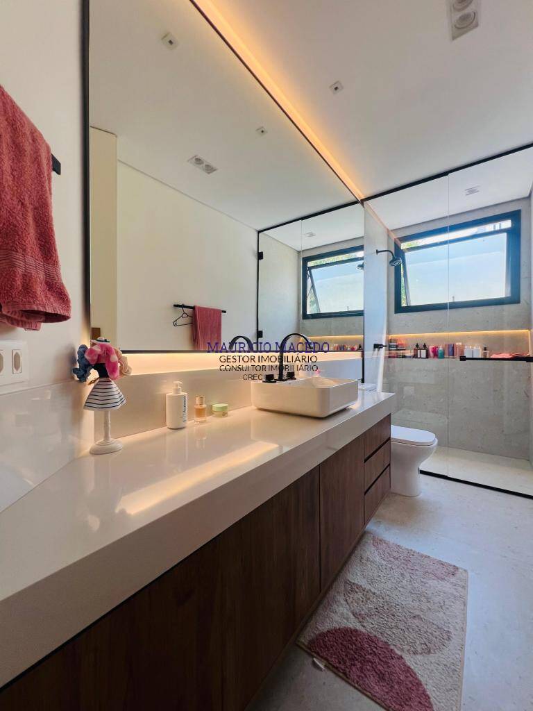 Casa à venda e aluguel com 4 quartos, 750m² - Foto 3