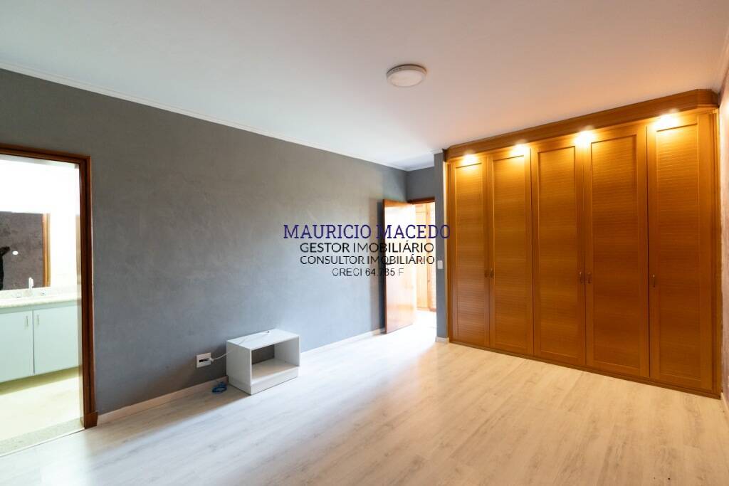Casa, 6 quartos, 1568 m² - Foto 37