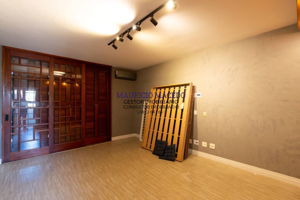Casa, 6 quartos, 1568 m² - Foto 43